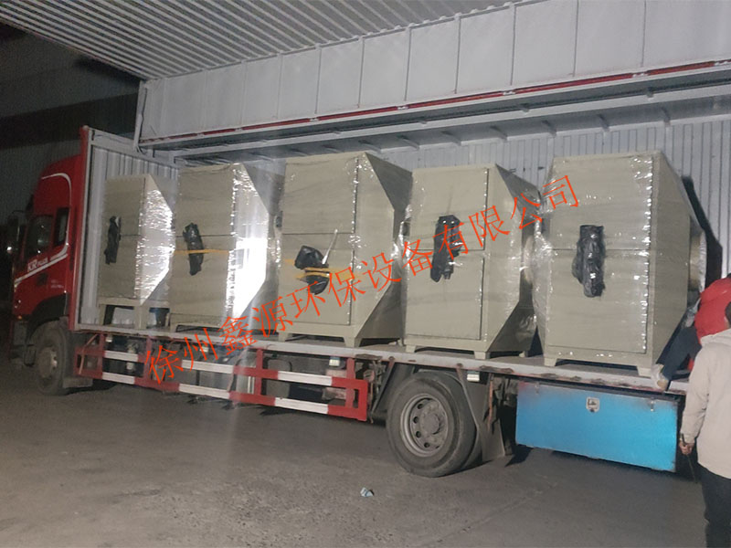 十台活性炭吸附箱发货合肥现场